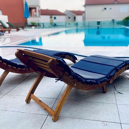 Eco-Friendly Estate I Aparthotel Primošten Eksteriør bilde
