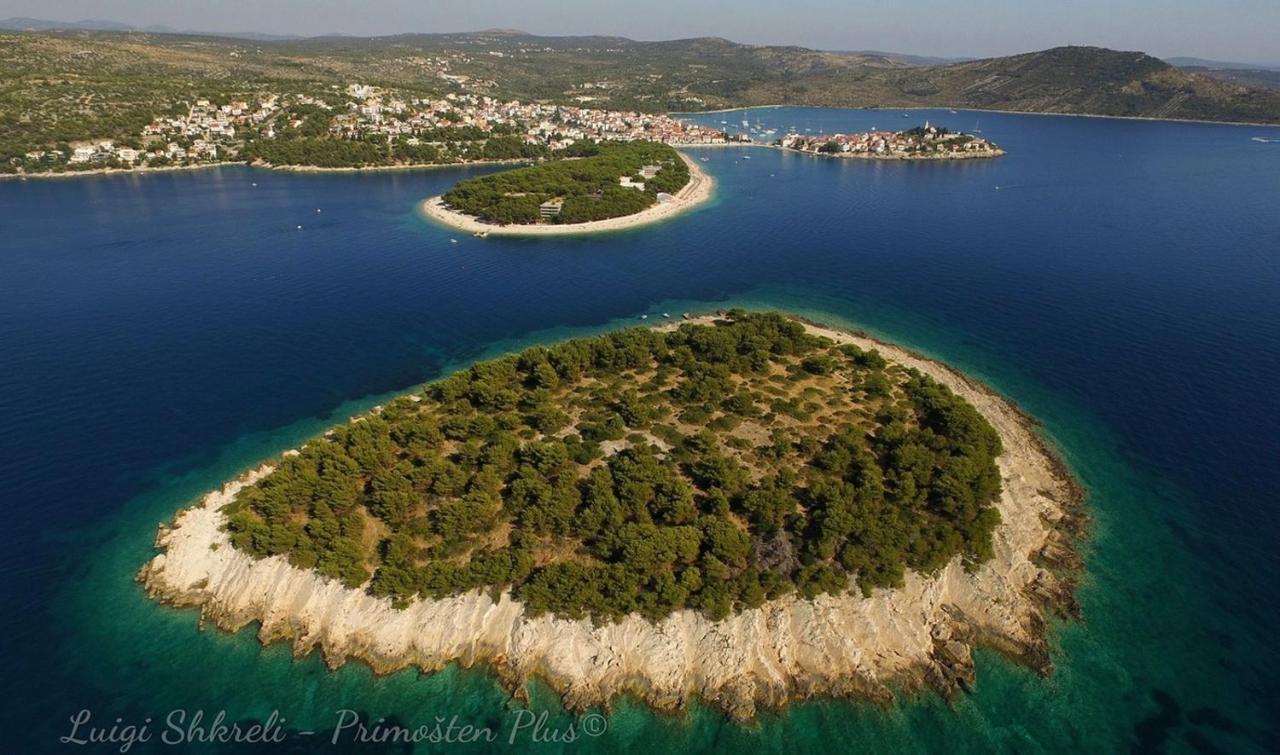 Eco-Friendly Estate I Aparthotel Primošten Eksteriør bilde